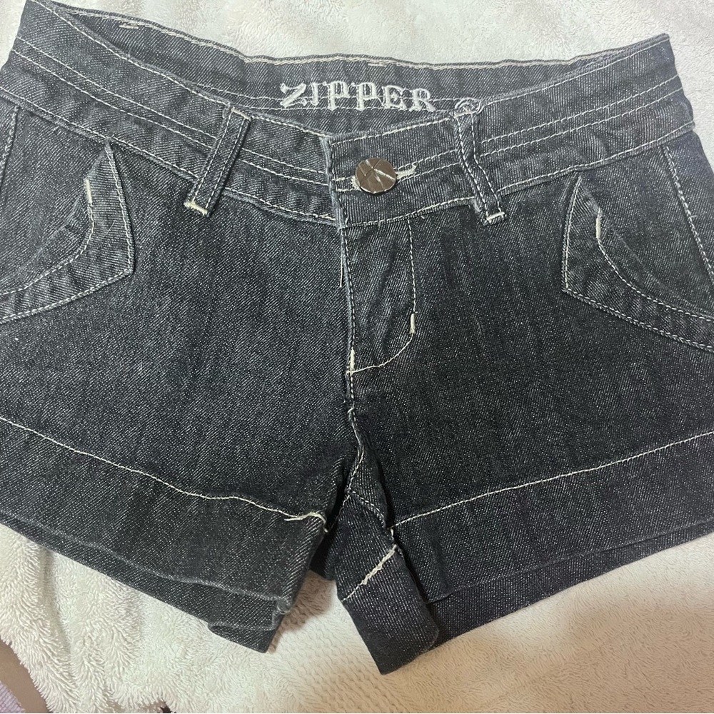 Zipper Jean shorts in great condition.  They are more black than this picture.